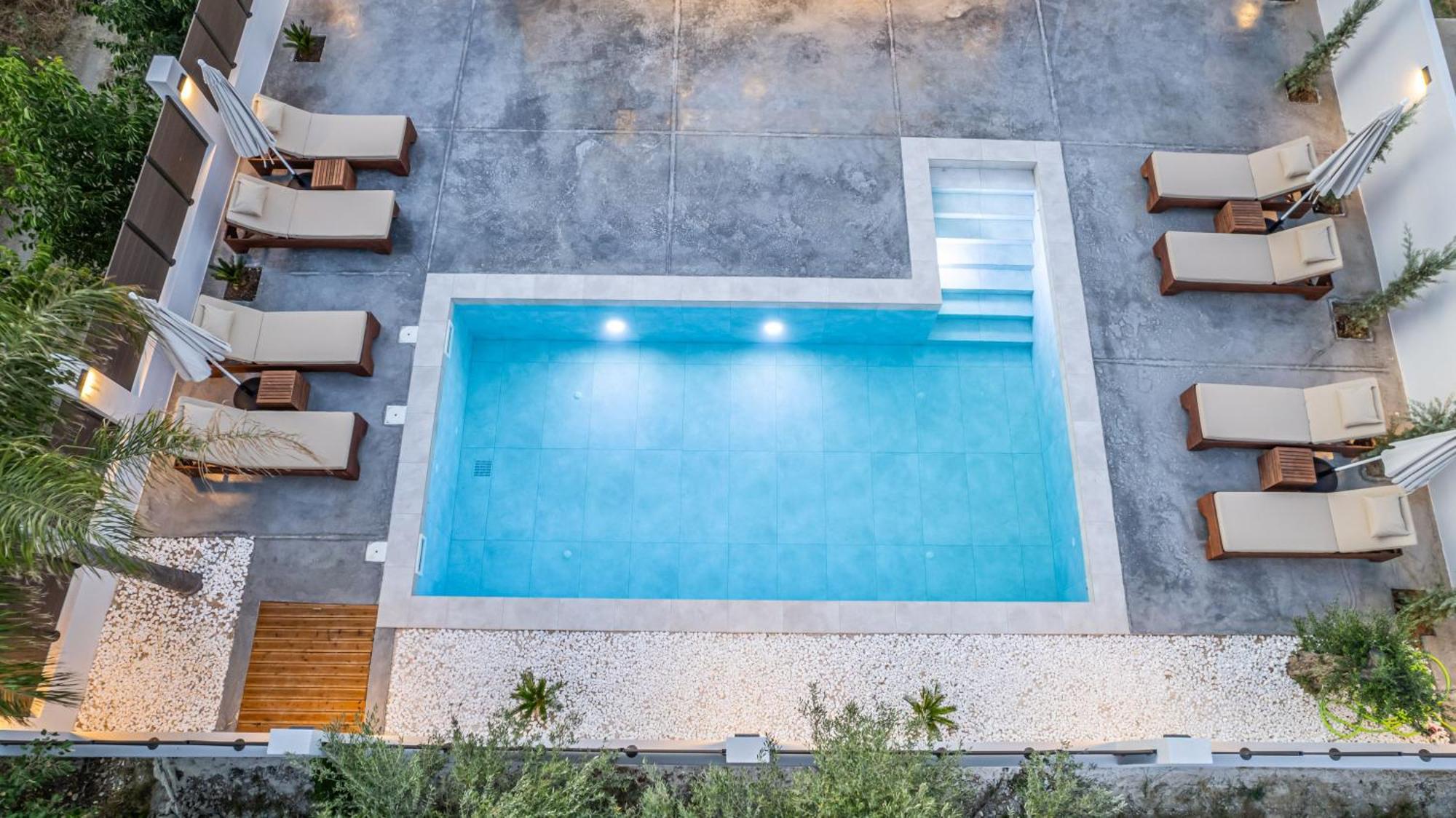 Infinity - Private Pool, Close To Centre, By Zantewize Villa *